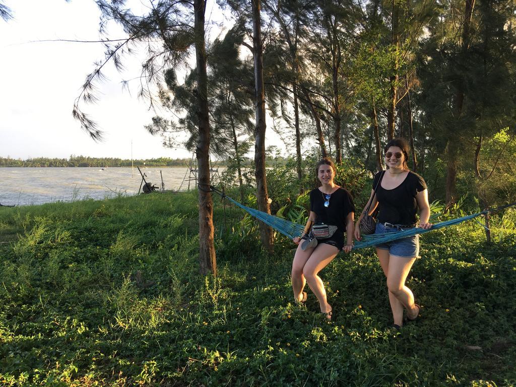 Riverside Hamlet Homestay & Villa Hội An Buitenkant foto